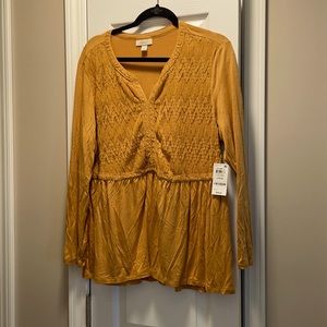 Style & Co Mustard colored long sleeve NWT Large